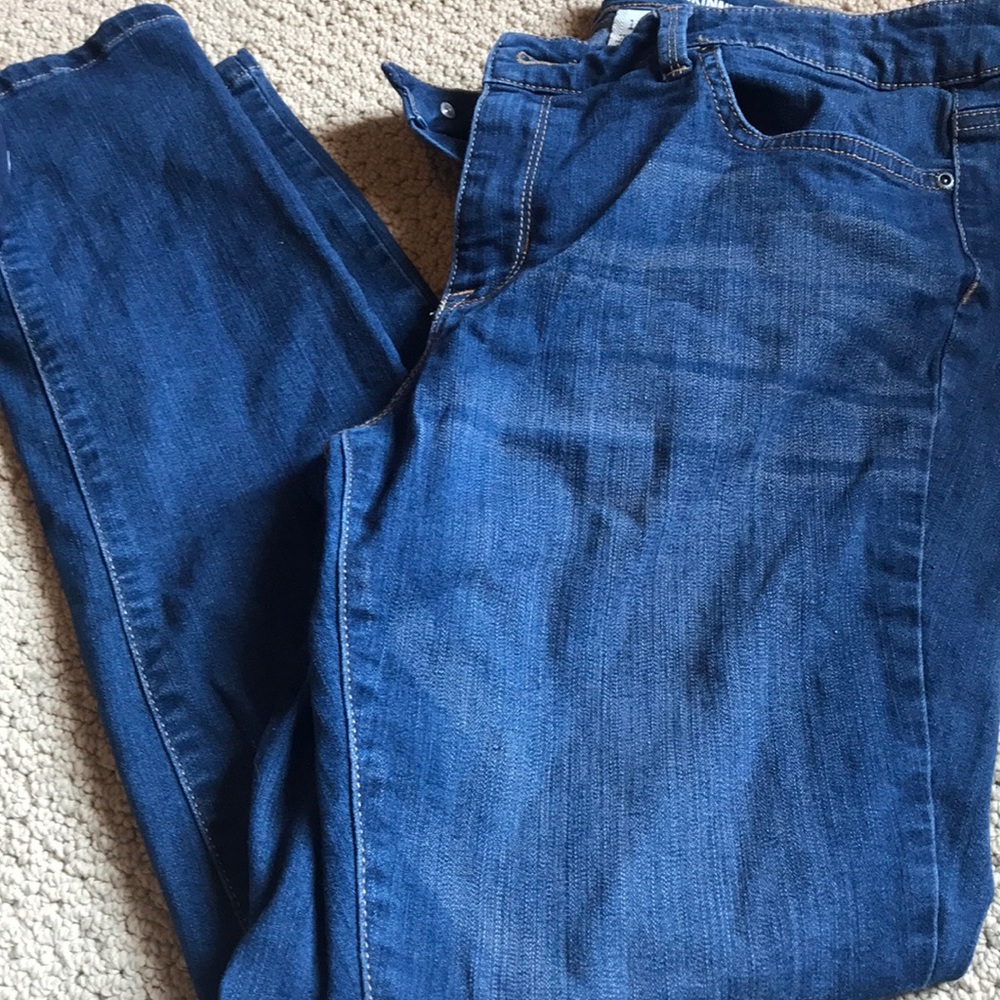Skinny jeans